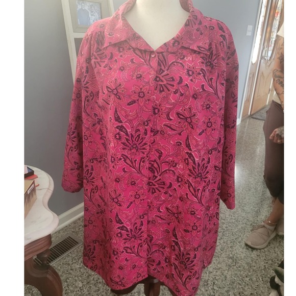 Maggie Barnes 4X Pink Paisley Print 100% Polyester Button Down Tunic Top - Picture 1 of 3